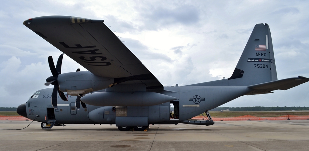 AVAV Jumps +5.45% on Goldman Buy; Guru Models Favor WFC, TXN, HD